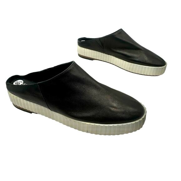 NEW - KELSI DAGGER - BROOKLIN MILLER - Women\'s Black Leather Slip-On Shoes - 8.5